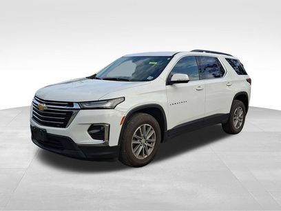 Used 2024 Chevrolet Traverse LT