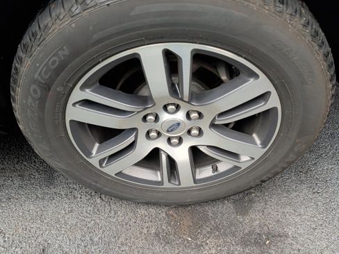 Used 2024 Ford Expedition Max Limited image 6