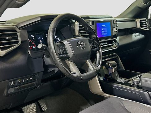 Used 2025 Toyota Tundra SR5 RWD image 7