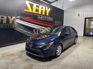 Used 2023 Toyota Corolla LE FWD video 1