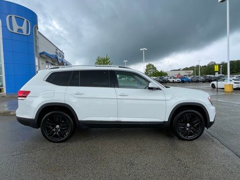 Used 2018 Volkswagen Atlas SEL Premium AWD/4WD image 2