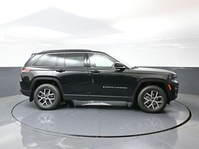 New 2025 Jeep Grand Cherokee Limited w/ Luxury Tech Group II