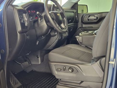 Used 2024 Chevrolet Silverado 1500 Custom image 16