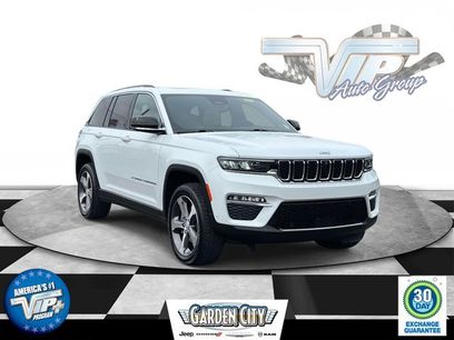Certified 2022 Jeep Grand Cherokee Limited w/ Luxury Tech Group II