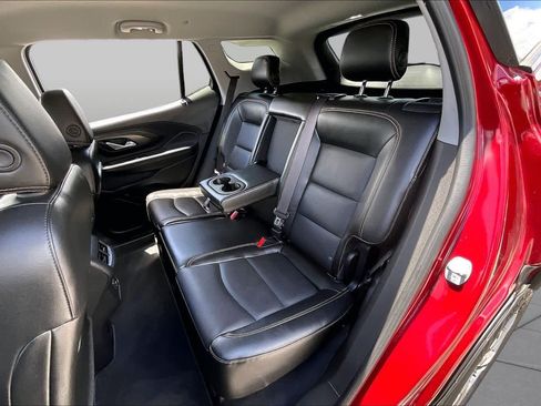 Used 2020 GMC Terrain SLT w/ Preferred Package FWD image 18