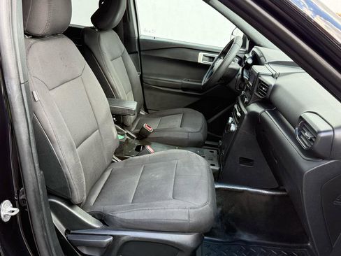 Used 2020 Ford Explorer 4WD Police Interceptor image 3
