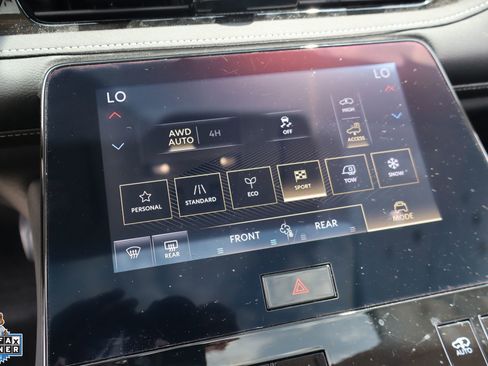 Used 2025 INFINITI QX80 Sensory AWD/4WD image 22