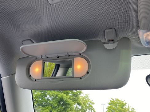 Used 2020 MINI Cooper 2-Door Hardtop FWD image 27