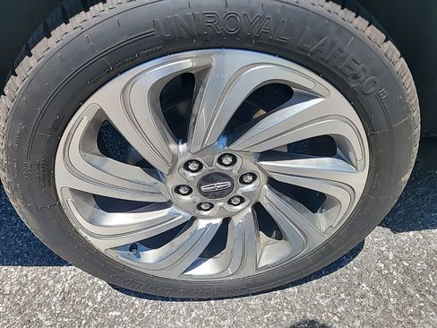 Used 2024 Lincoln Navigator Reserve AWD/4WD image 10
