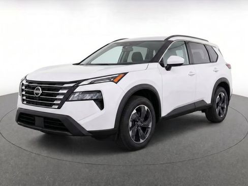 Used 2024 Nissan Rogue SV FWD image 8