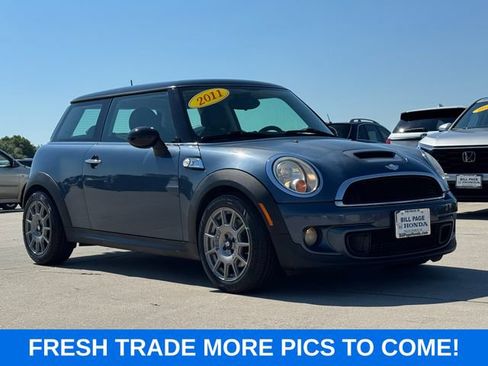Used 2011 MINI Cooper S FWD image 1