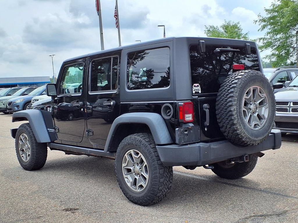 Used 2016 Jeep Wrangler Unlimited Rubicon w/ Connectivity Group AWD/4WD image 6