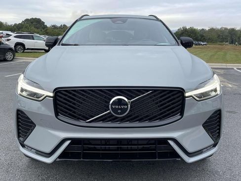 New 2026 Volvo XC60 B5 Plus w/ Protection Package Premier image 23