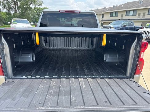 Used 2023 Chevrolet Silverado 1500 LT image 13