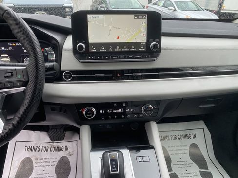 Used 2023 Mitsubishi Outlander SEL image 20