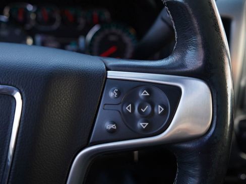 Used 2018 GMC Sierra 1500 SLT w/ SLT Preferred Package image 13