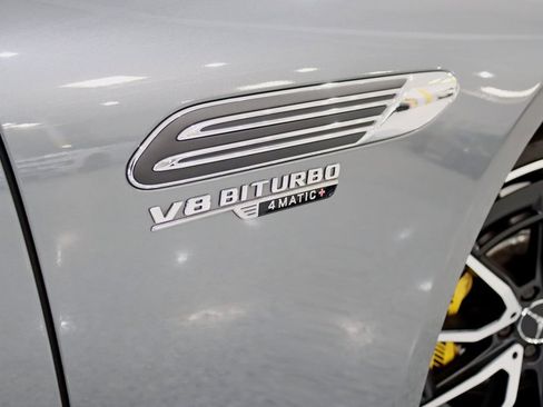 Used 2023 Mercedes-Benz SL 63 AMG 4MATIC image 14