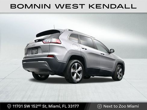 Used 2020 Jeep Cherokee Limited image 24