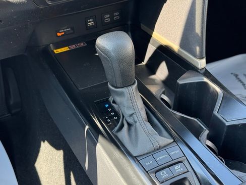 Used 2025 Toyota Camry LE image 36