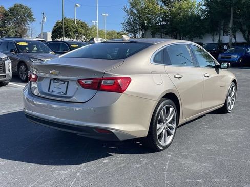 Used 2025 Chevrolet Malibu LT FWD image 7