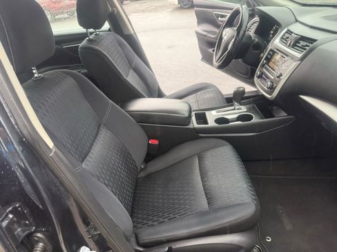 Used 2017 Nissan Altima 2.5 SV image 15