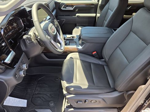 New 2025 GMC Sierra 1500 Elevation w/ Elevation Premium Package image 6