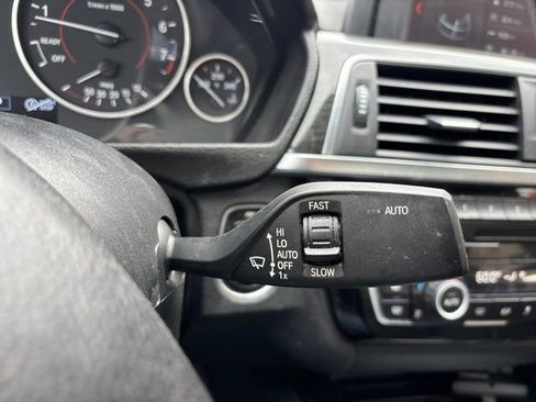 Used 2018 BMW 330i xDrive Sedan w/ Convenience Package image 41