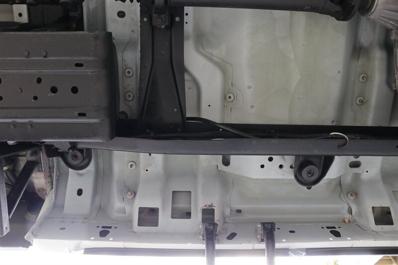 Used 2001 Ford F350 XLT AWD/4WD image 25