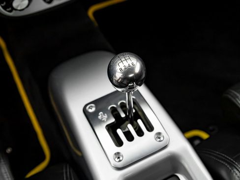 Used 2001 Ferrari 360 Spider RWD image 25