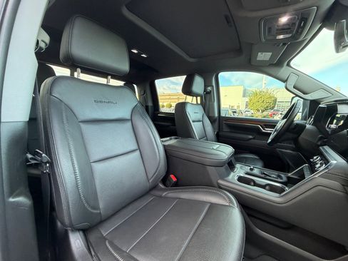 Used 2024 GMC Sierra 2500 Denali w/ Denali Reserve Package image 19