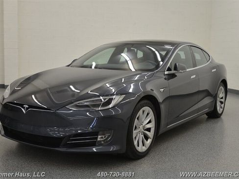 Used 2016 Tesla Model S AWD image 2