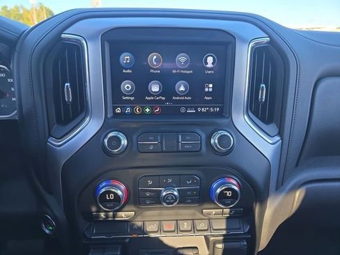 Used 2020 GMC Sierra 1500 SLT image 21