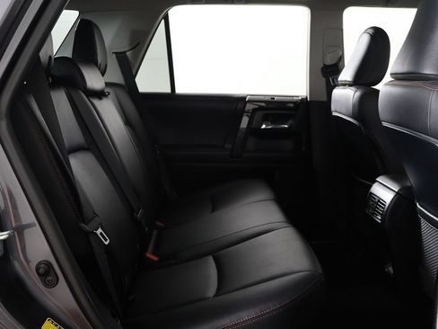 Used 2021 Toyota 4Runner Venture w/ Moonroof Package AWD/4WD image 31