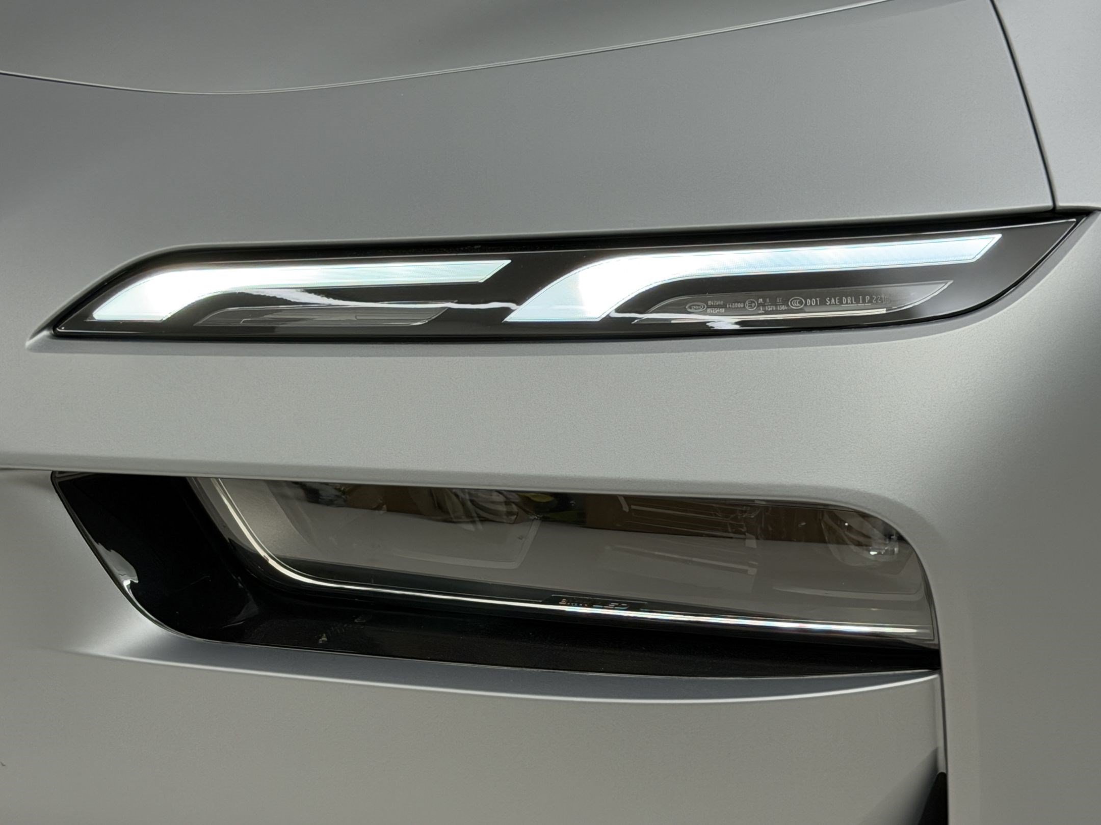 Certified 2023 BMW i7 xDrive60 AWD/4WD image 12