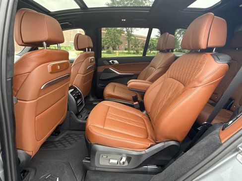 Used 2026 BMW X7 M60i w/ M Sport Professional Package AWD/4WD image 21
