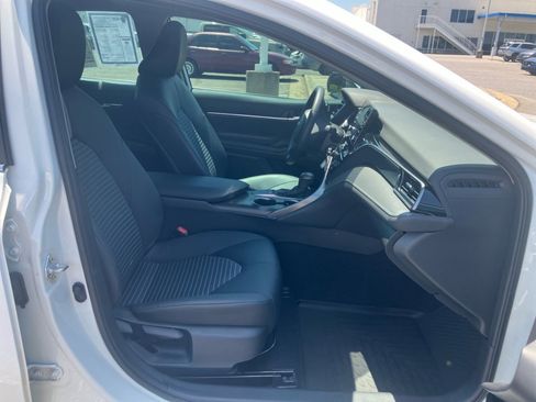 Used 2024 Toyota Camry SE FWD image 32