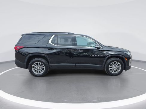 Certified 2023 Chevrolet Traverse LT AWD/4WD image 2