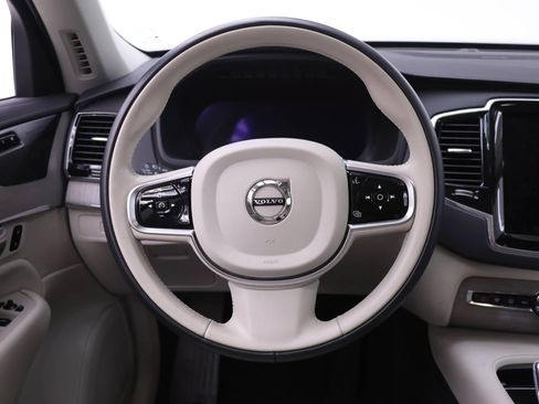 Used 2025 Volvo XC90 T8 Ultra w/ Protection Package Premier AWD/4WD image 18