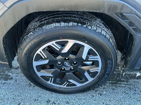 Certified 2025 Subaru Forester Premium image 5