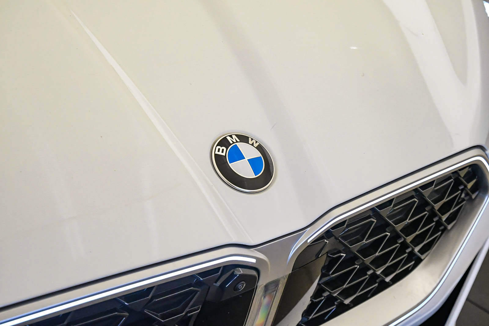 Used 2026 BMW X2 xDrive28i w/ Technology Package AWD/4WD image 7