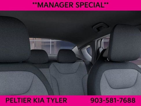 New 2025 Kia K4 LX image 28