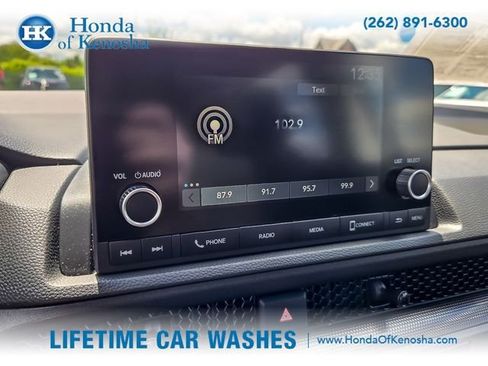 Used 2023 Honda CR-V EX image 17