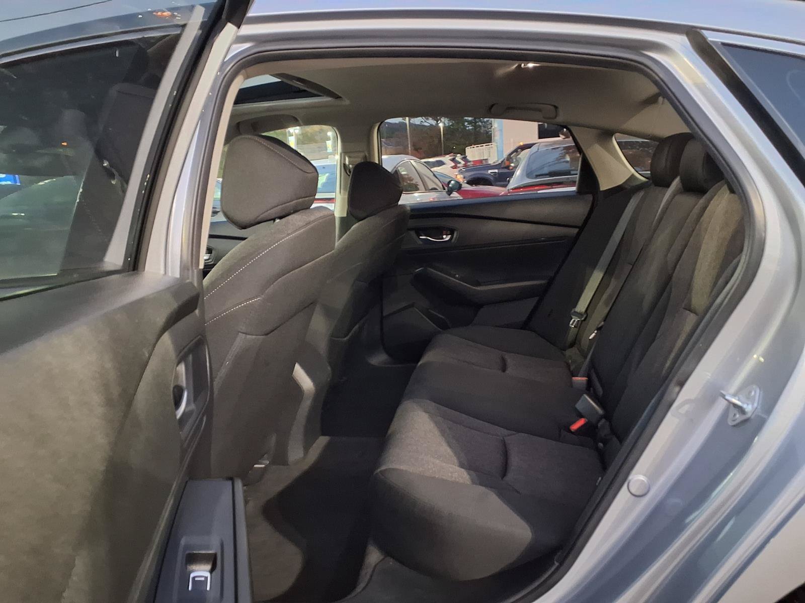 Used 2023 Honda Accord EX image 17
