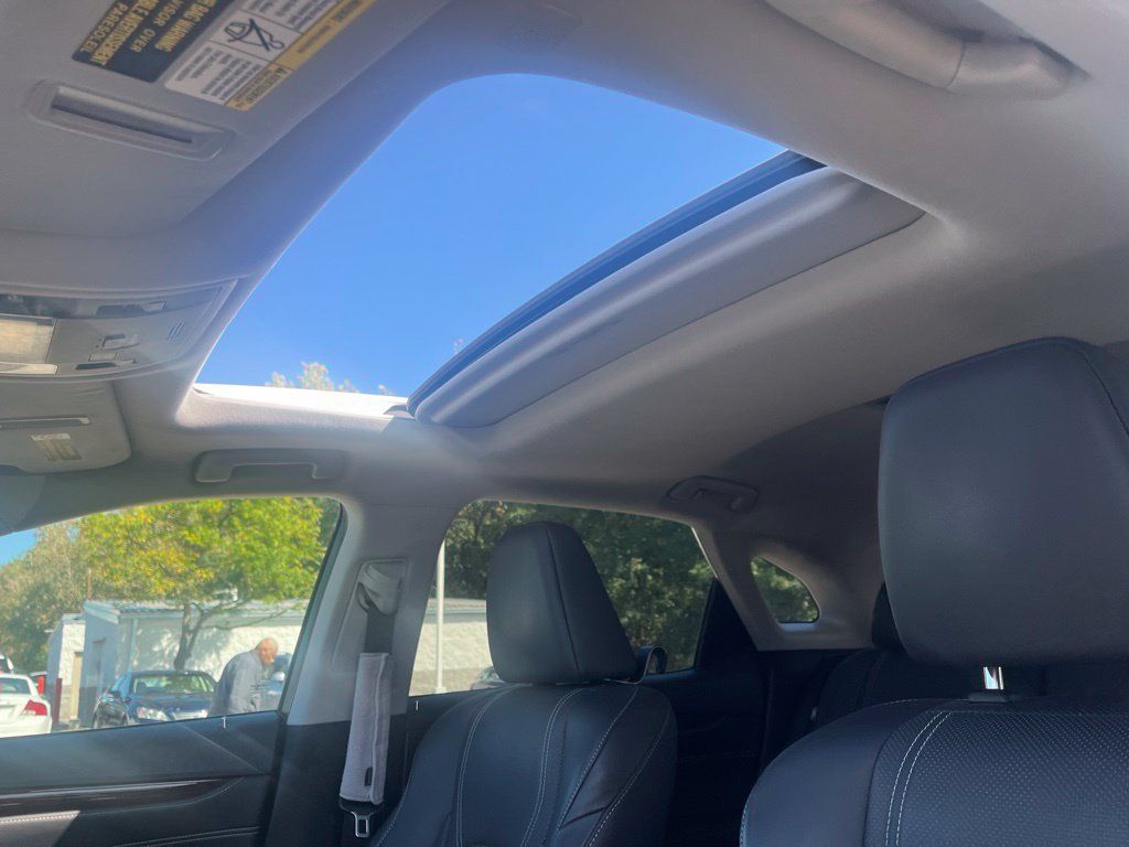 Used 2018 Lexus RX 350 AWD w/ Premium Package image 11