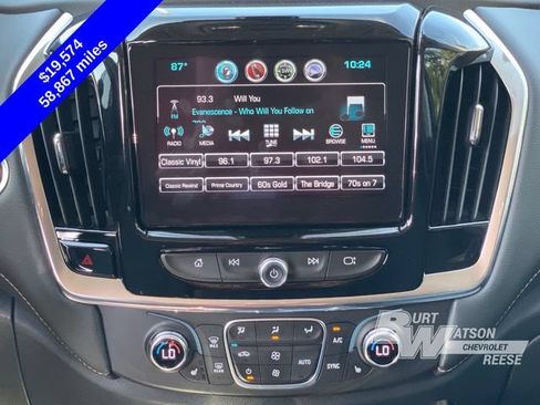 Used 2018 Chevrolet Traverse LT AWD/4WD image 24