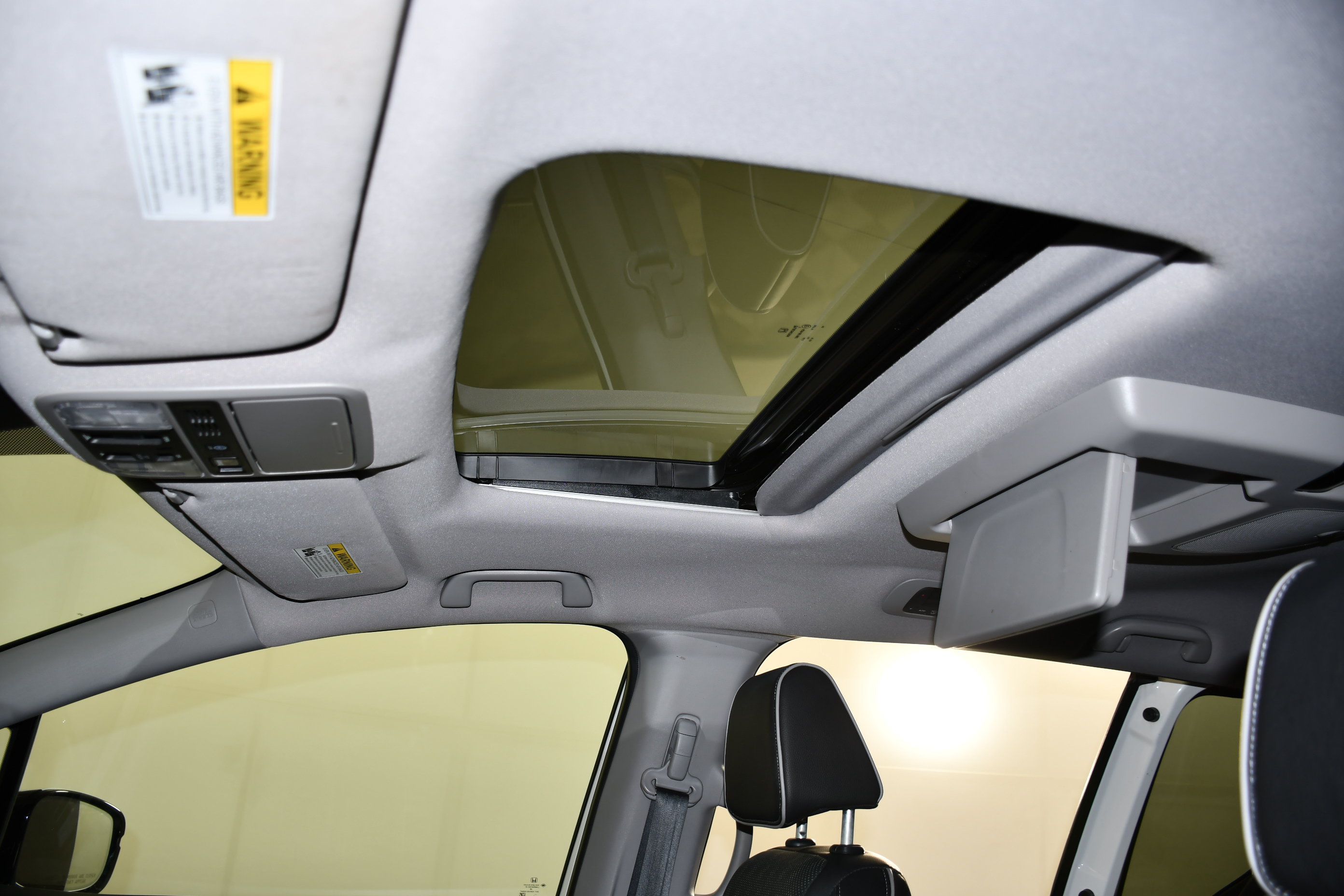 Used 2022 Honda Odyssey Elite image 40