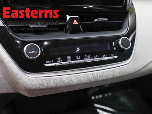 Used 2024 Toyota Corolla LE image 19