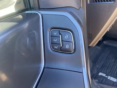 Used 2023 Ford F150 Lariat image 17