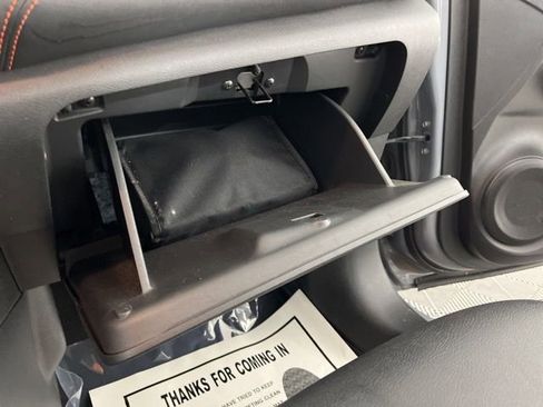 Used 2021 Nissan Kicks SR w/ SR Premium Package FWD image 34