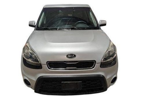 Used 2012 Kia Soul FWD image 9